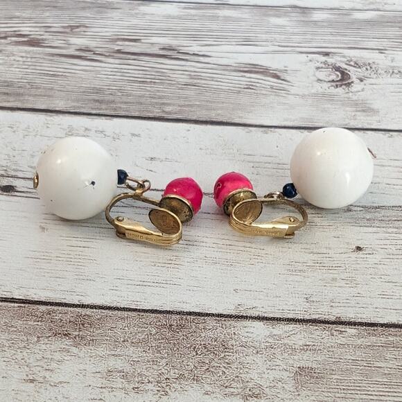 Vintage Clip On Earrings - Red & Off White Ball Dangle - Picture 7 of 10